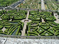 The garden of Love where each arrangement of shrubs symbolizes a type of Love