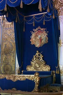 The king's bed