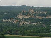 Beynac-et-Cazenac: 15-17C village surrounding 13C castle.  The French frontlin in the Hundred Years war.
