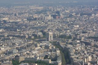 All roads in Paris lead to L'Etoile